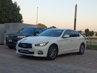 Used 2016 Infiniti Q50 for sale in Dubai