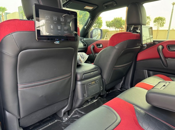 Car image 22