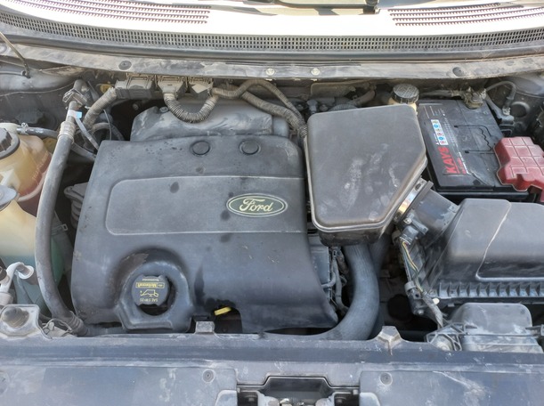 Car image 24