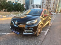 Used 2016 Renault Captur for sale in Sharjah