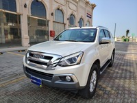 Used 2019 Isuzu MU-X for sale in Jeddah