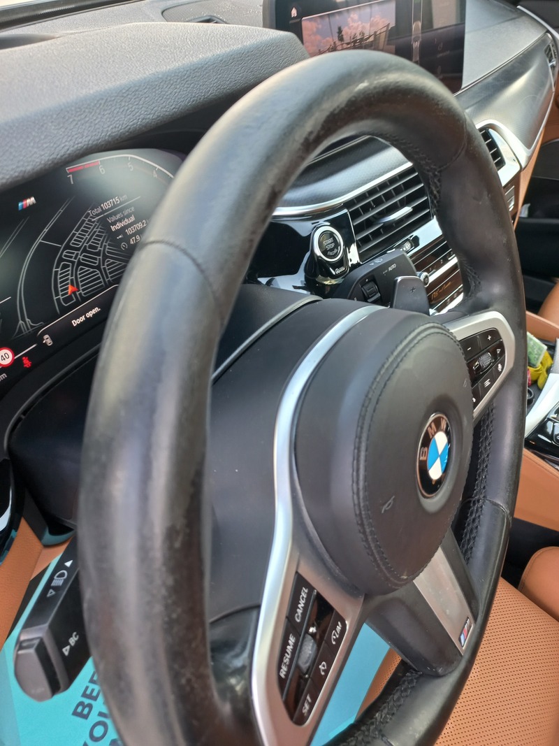 Used 2021 BMW 520 for sale in Dubai