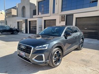 أودي Q2