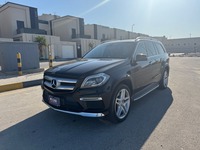 Used 2013 Mercedes GL500 for sale in Dammam