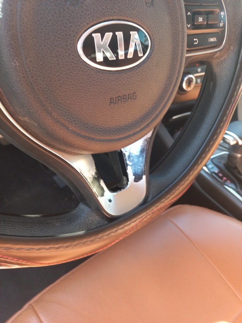 Used 2016 Kia Optima for sale in Dubai