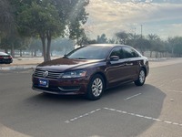 Used 2015 Volkswagen Passat for sale in Abu Dhabi