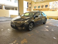 Used 2017 Toyota Corolla for sale in Dubai