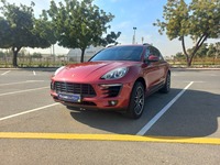 Used 2016 Porsche Macan S for sale in Dubai