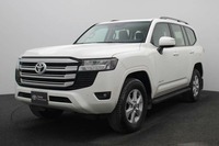 Used 2023 Toyota Land Cruiser for sale in Abu Dhabi