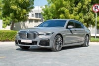 Used 2020 BMW 750 for sale in Dubai