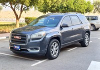 Used 2014 GMC Acadia for sale in Dubai