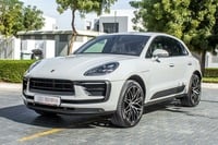 Used 2024 Porsche Macan for sale in Dubai