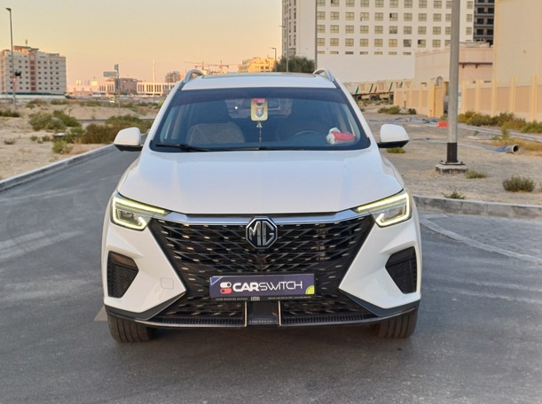Car image 2