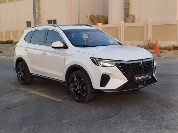 Car image 3