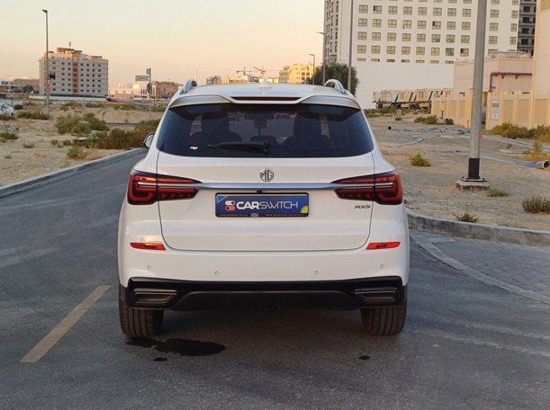 Car image 6