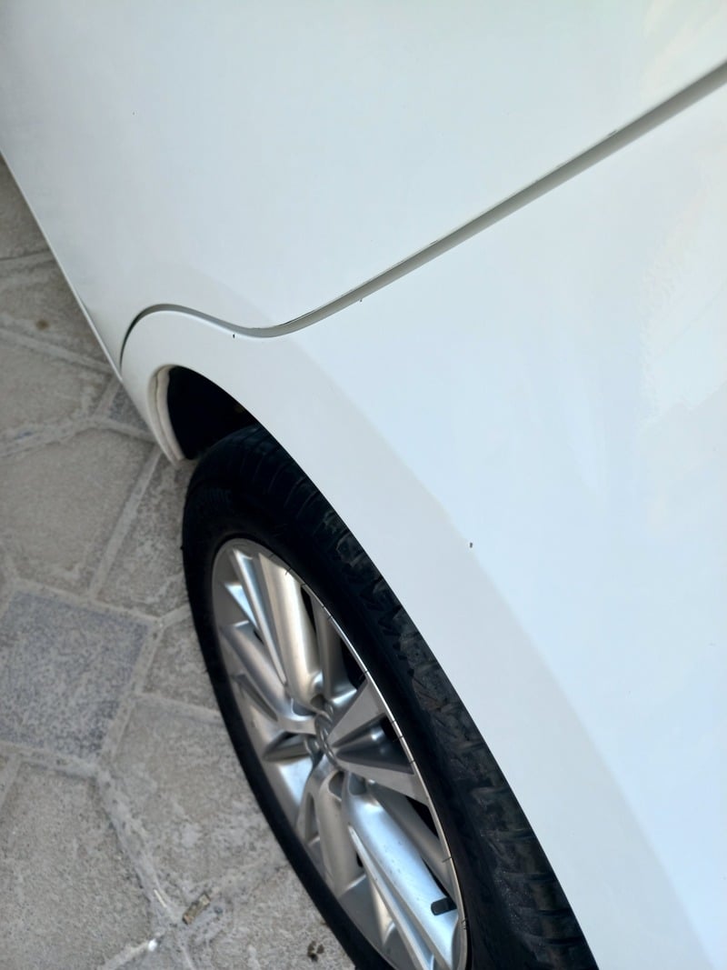 Used 2015 Toyota Corolla for sale in Abu Dhabi