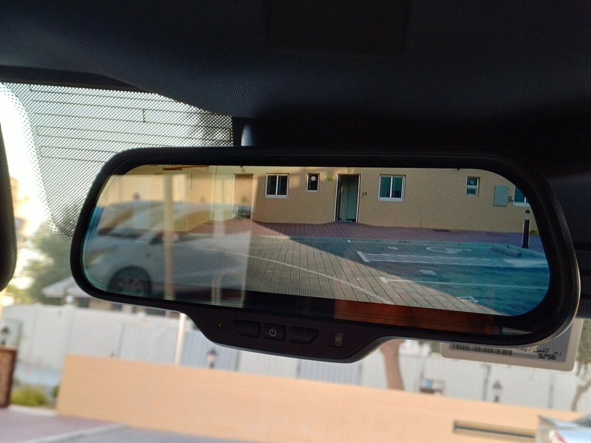Car image 23