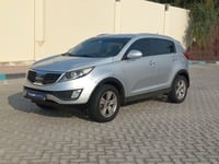 Used 2013 Kia Sportage for sale in Abu Dhabi