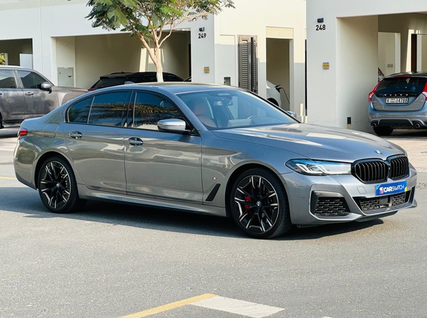 Car image 3