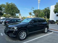 Used 2023 Volkswagen Touareg for sale in Dubai