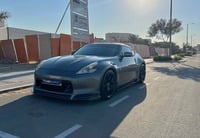 Used 2014 Nissan 370z for sale in Abu Dhabi