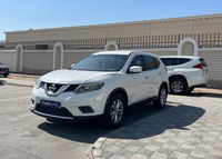 Used 2017 Nissan X-Trail for sale in Abu Dhabi