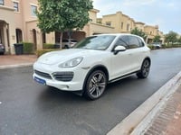 Used 2013 Porsche Cayenne S for sale in Dubai