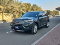 Used 2022 Ford Explorer for sale in Dubai