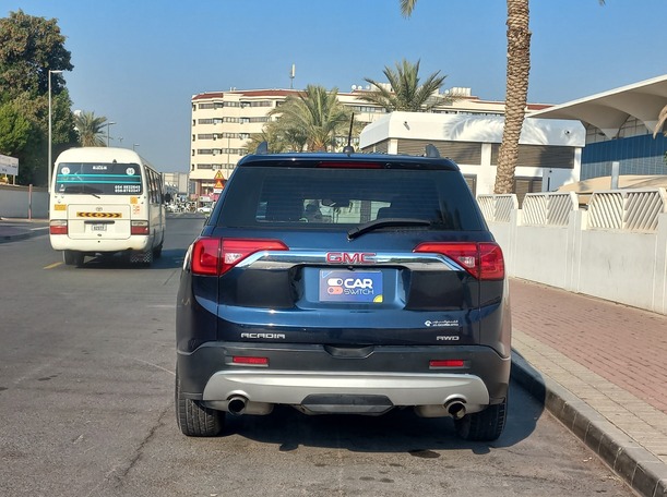 Car image 6