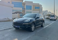 Used 2013 Porsche Cayenne for sale in Abu Dhabi