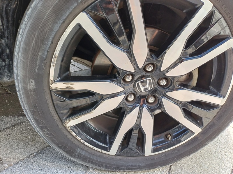 Used 2020 Honda Pilot for sale in Dubai