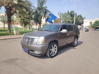 Used 2014 Cadillac Escalade for sale in Jeddah