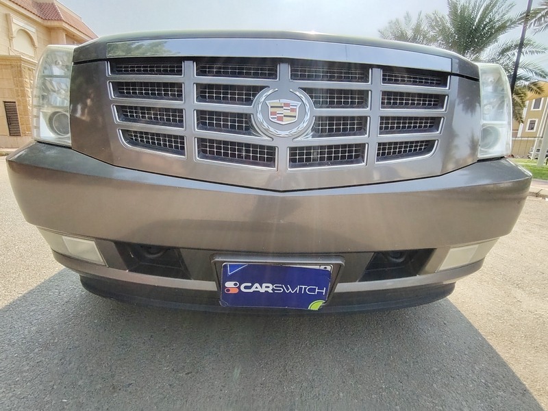 Used 2014 Cadillac Escalade for sale in Jeddah