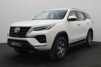 Used 2022 Toyota Fortuner for sale in Abu Dhabi