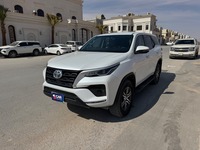 Used 2023 Toyota Fortuner for sale in Riyadh