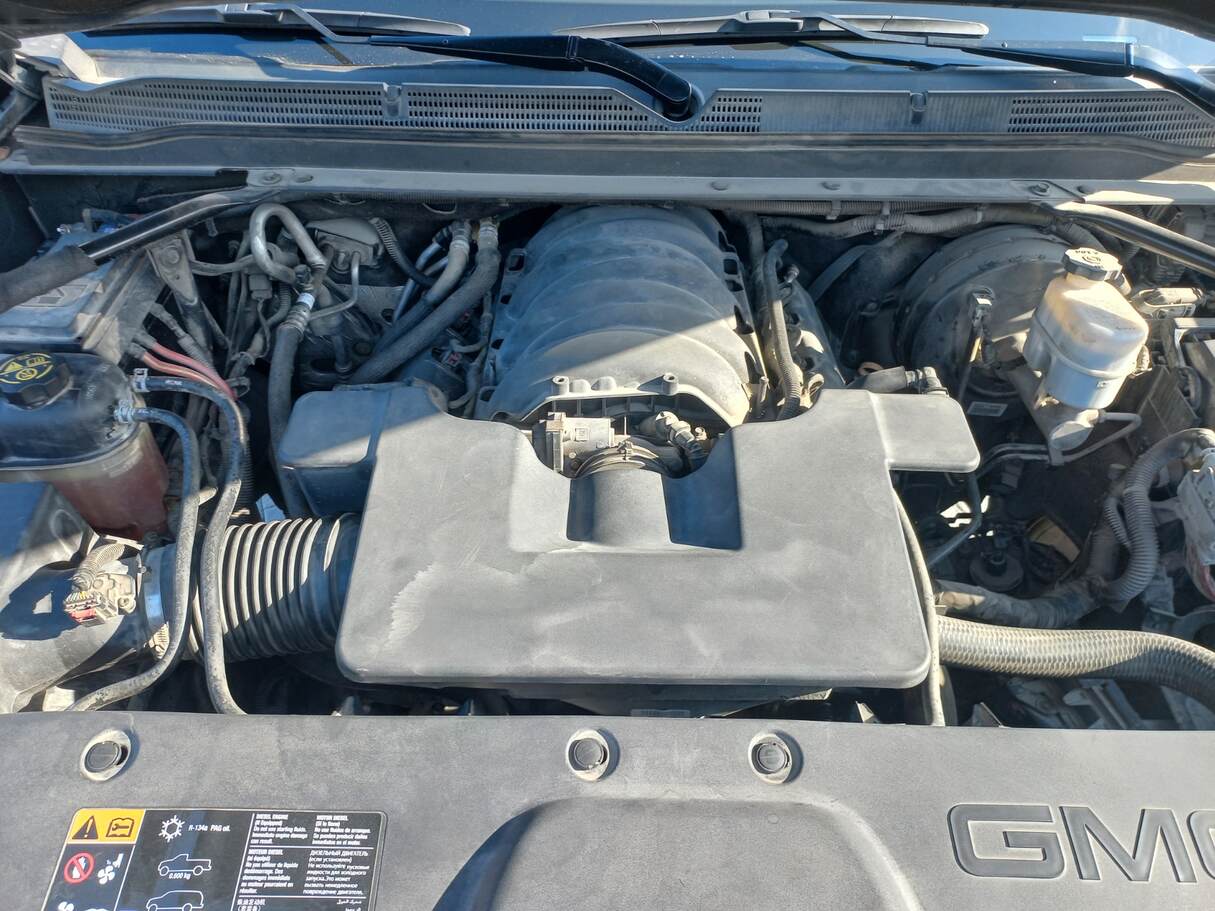 Car image 24