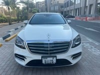 Used 2018 Mercedes S400 for sale in Dubai