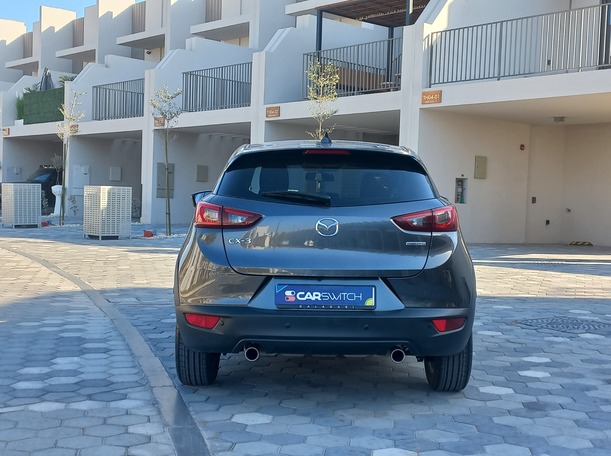 Car image 6