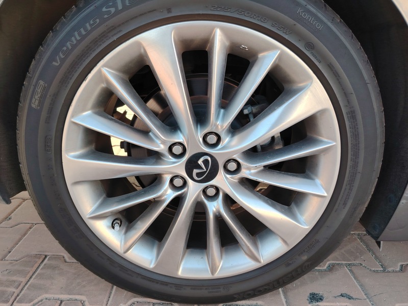 Used 2020 Infiniti Q50 for sale in Jeddah