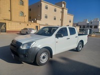 Used 2023 Isuzu D-Max for sale in Riyadh