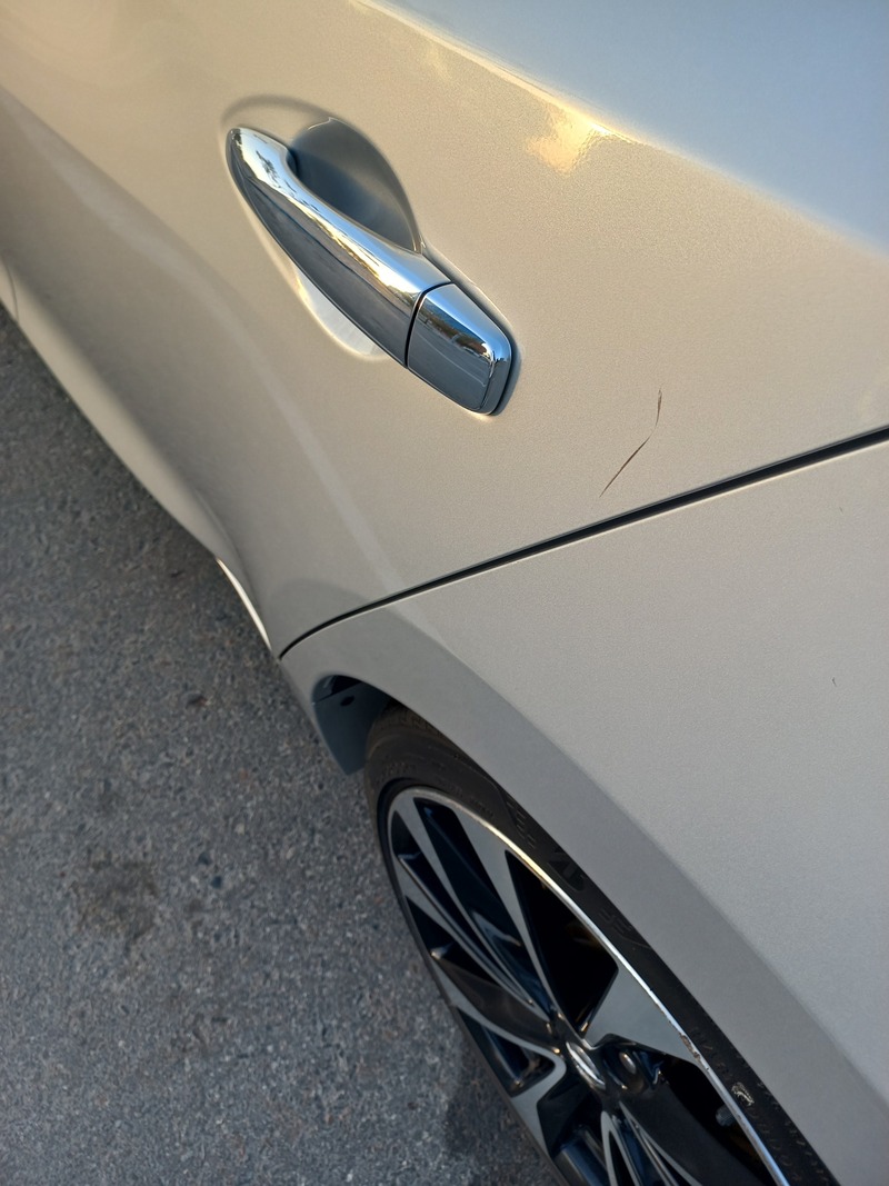 Used 2018 Nissan Maxima for sale in Abu Dhabi