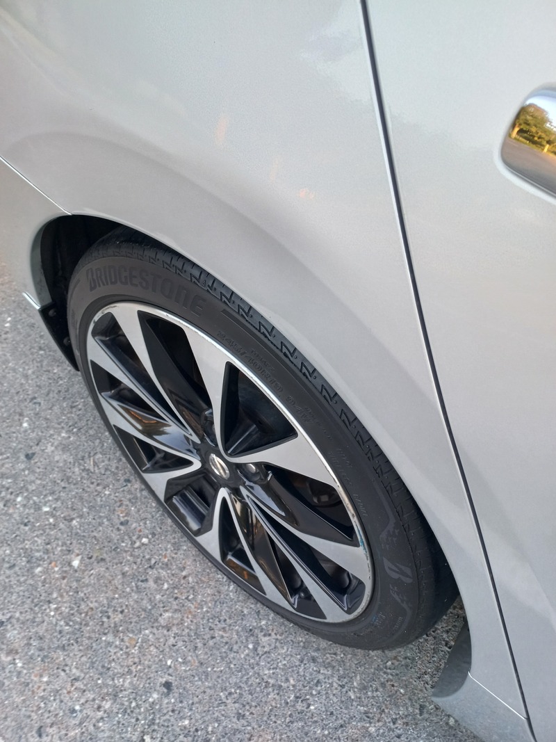 Used 2018 Nissan Maxima for sale in Abu Dhabi