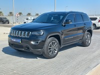 Used 2021 Jeep Grand Cherokee for sale in Abu Dhabi