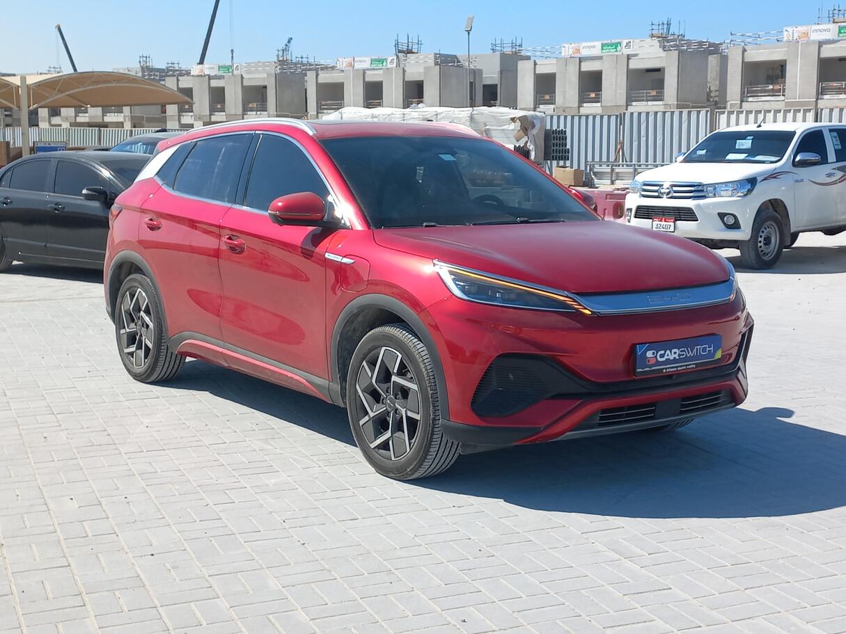 Car image 3