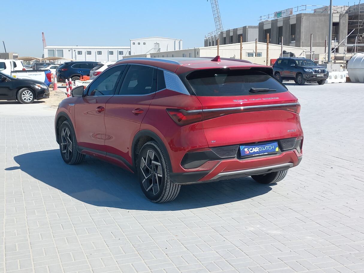 Car image 7
