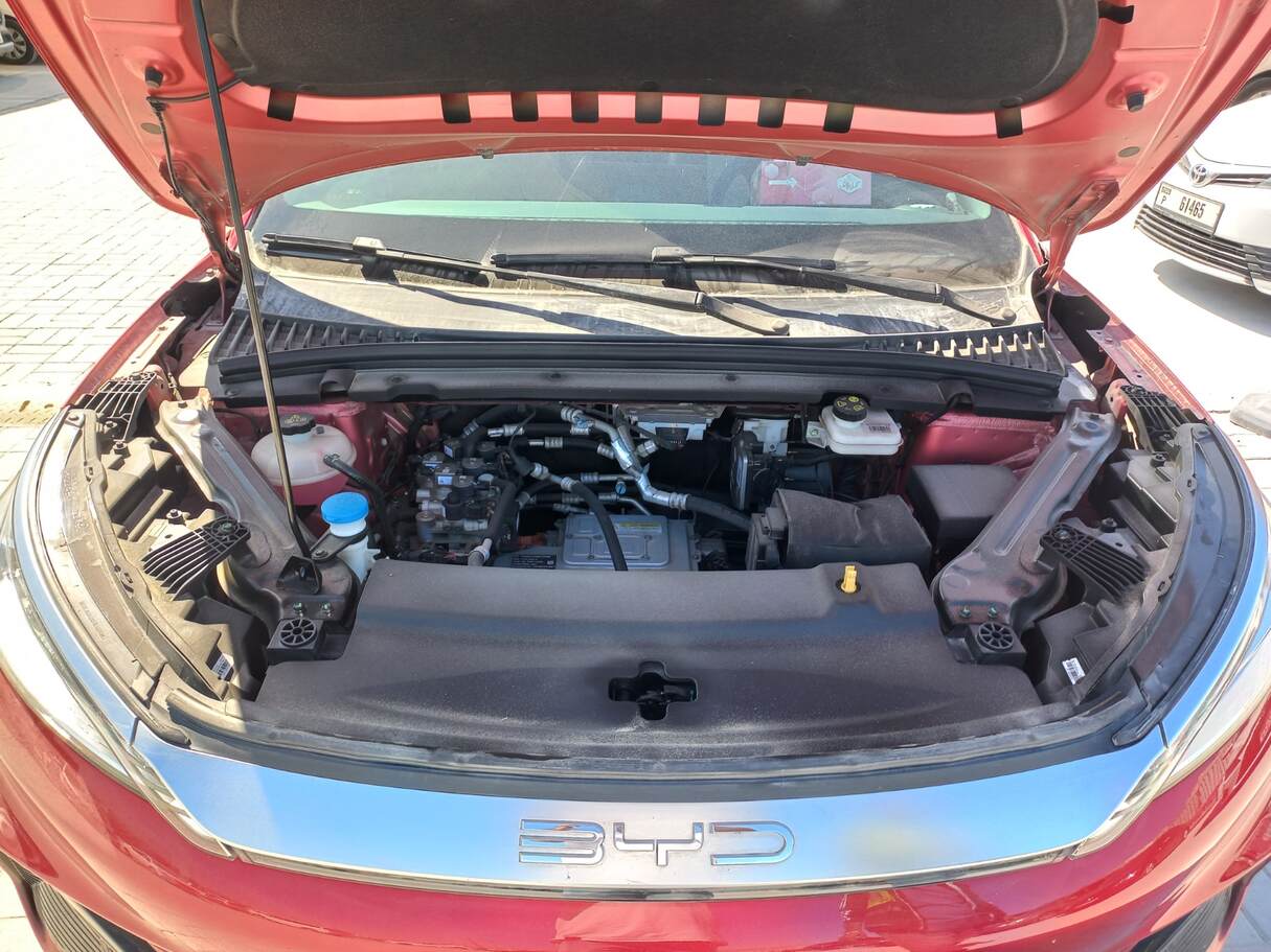 Car image 23