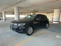 Used 2021 Volkswagen Touareg for sale in Dubai