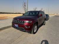 Used 2018 Jeep Grand Cherokee for sale in Riyadh