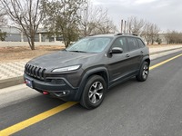 Used 2014 Jeep Cherokee for sale in Riyadh