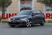 Used 2019 Volkswagen Golf for sale in Dubai